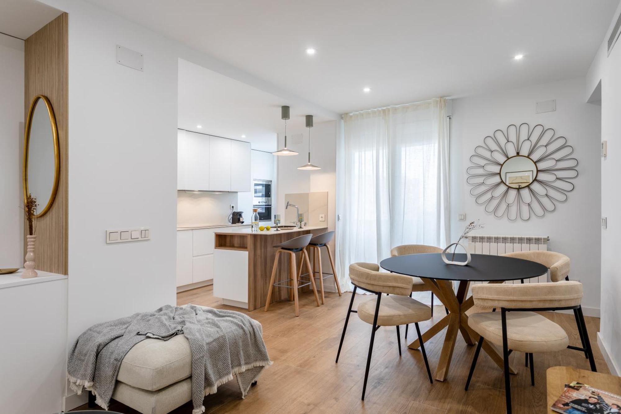 Lagunaria - Con Despacho En Retiro, Apartamento