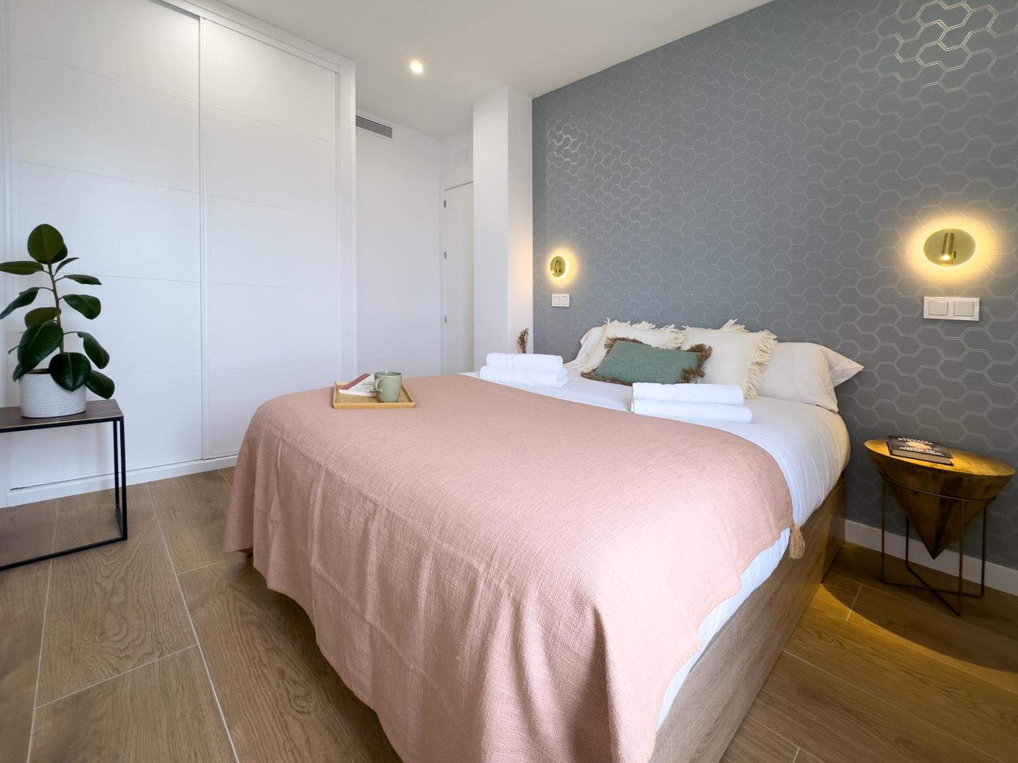 Lagunaria - Con Despacho En Retiro, Apartamento