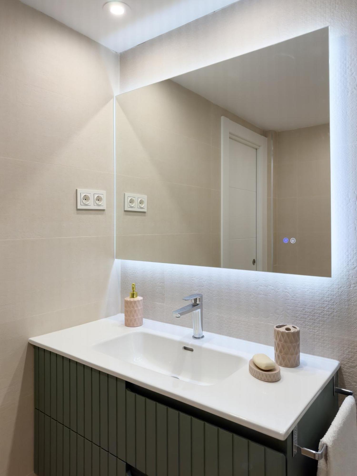 Lagunaria - Con Despacho En Retiro, Apartamento *